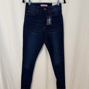 Elegant Indigo Skinny Jeans for Women